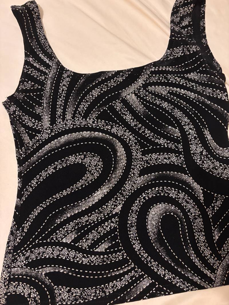 vintage y2k geometric print tank top black