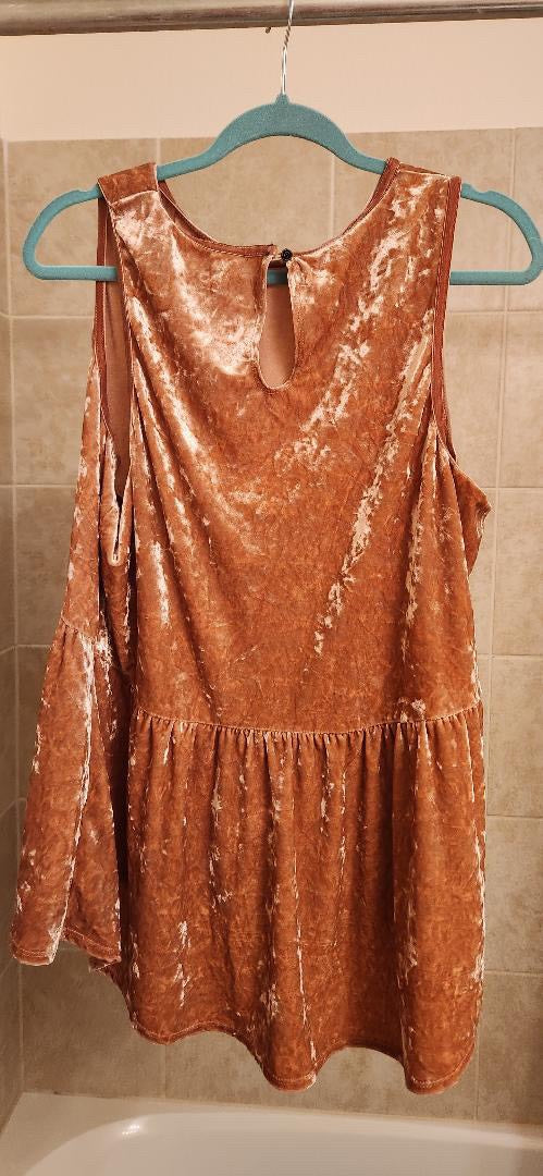 crushed velvet sleeveless top