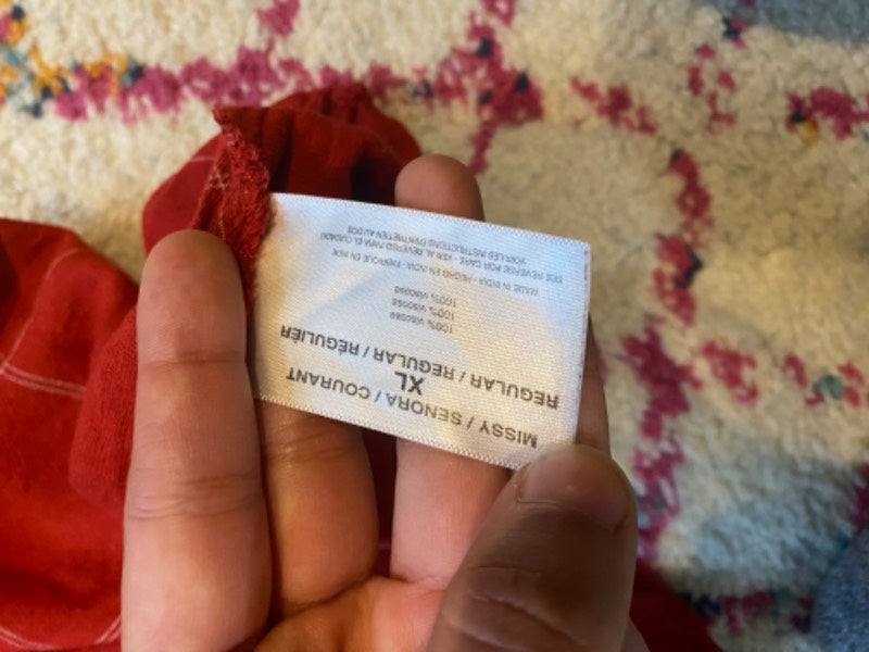 rodeo time! patterned button-up blouse red