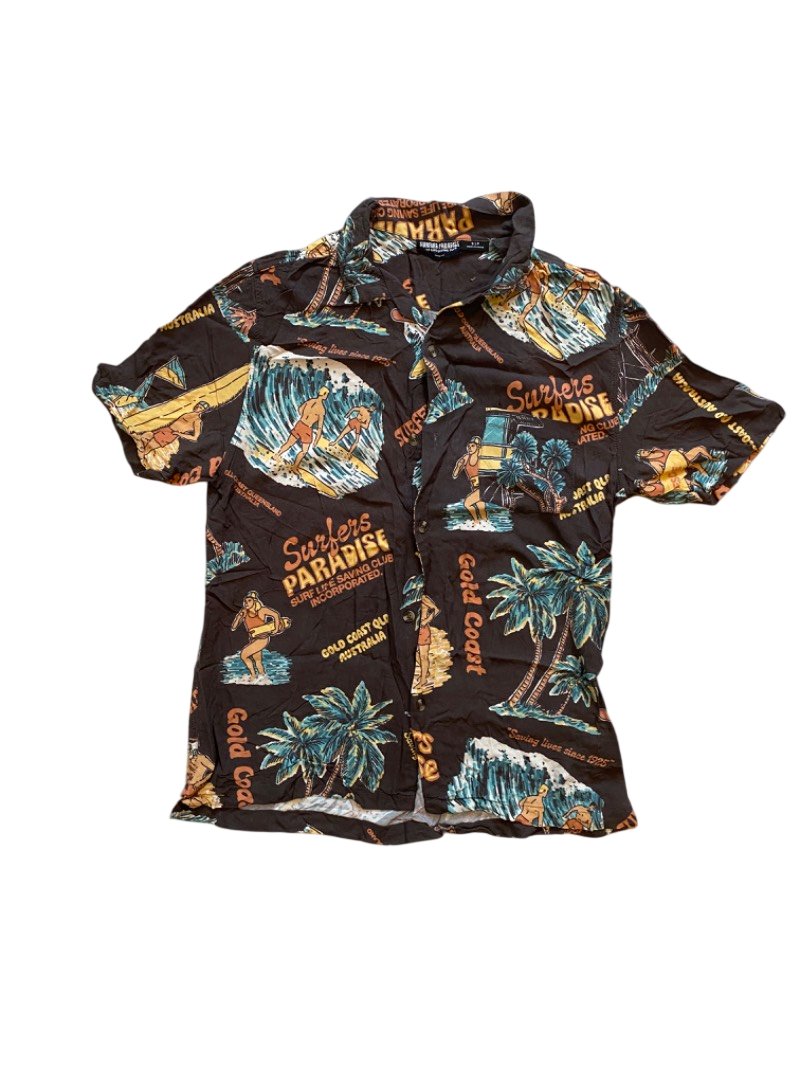 tropical print button-up shirt to be a vacation dad