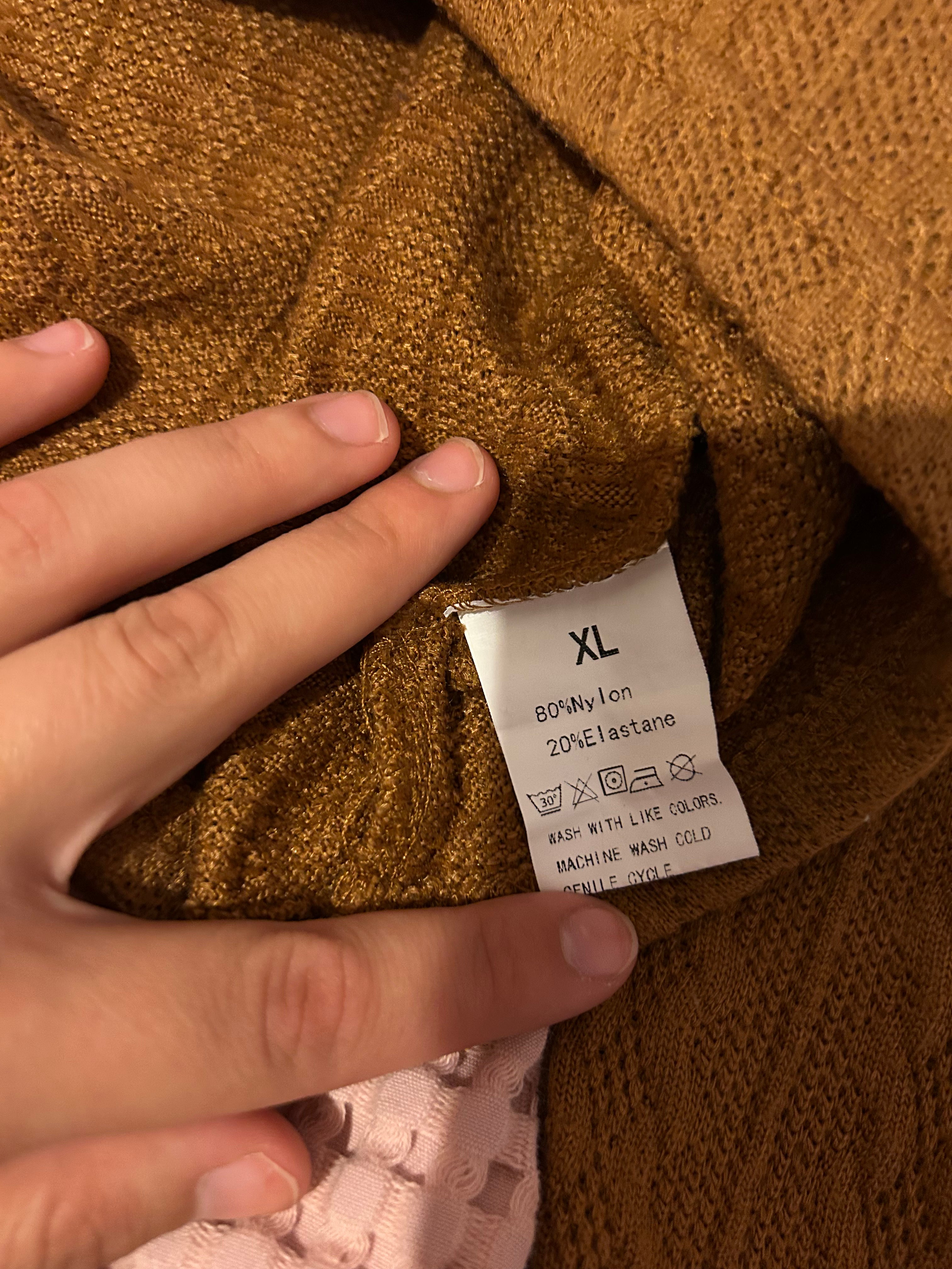 cozy mustard cropped knit top