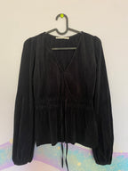 abercrombie & fitch black pleated wrap top