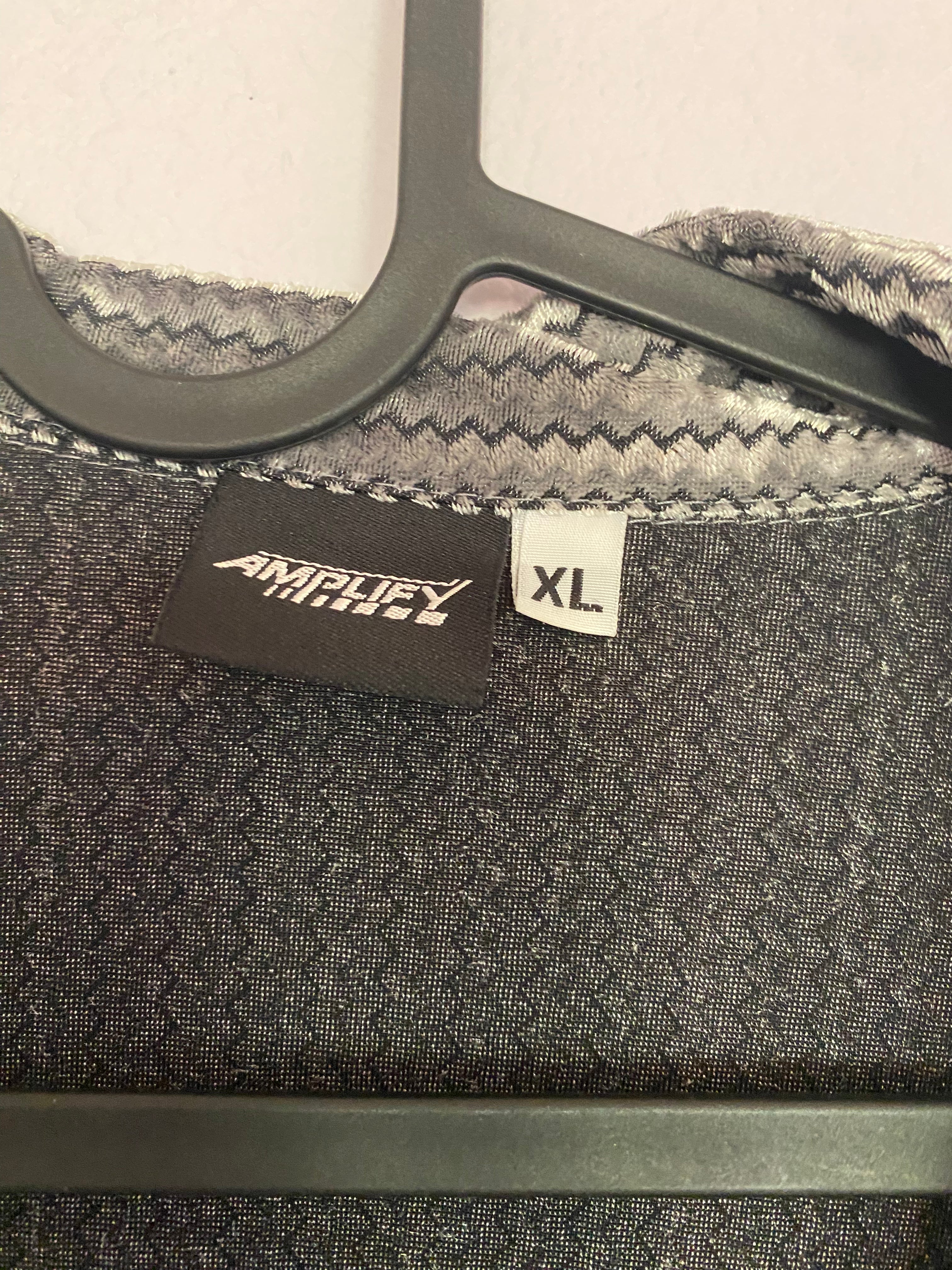 groovy disco zigzag silver shirt